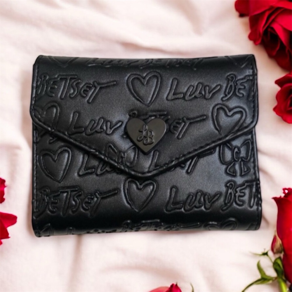 Luv Betsey Wallet